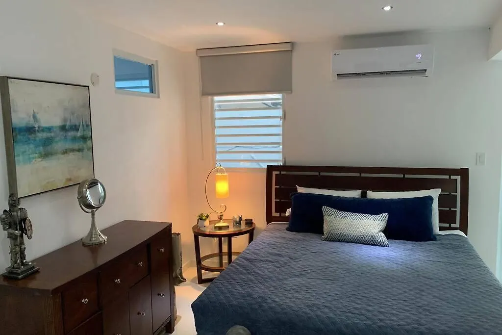 Isla Verde Oasis Ph With Private Terrace, Kingbed, Wifi, Pk Apartment San Juan